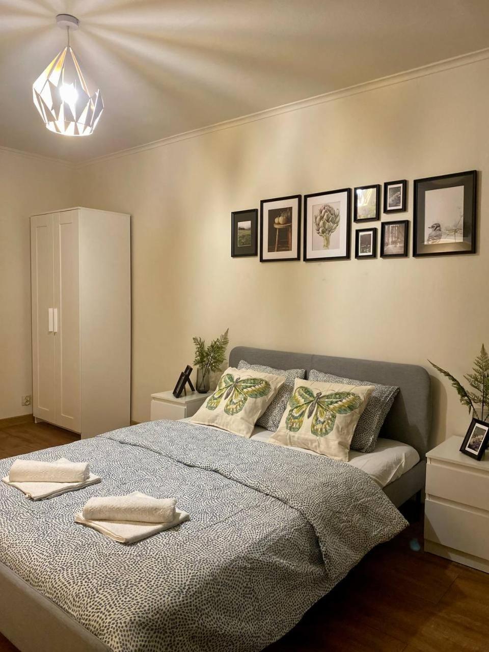 Halby Rooms Rondo Onz Warschau Buitenkant foto